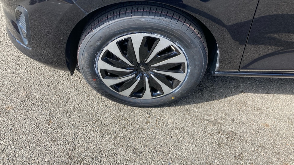 Ford Fiesta 1.0 EcoBoost Titanium 5dr Petrol Hatchback - Image 33
