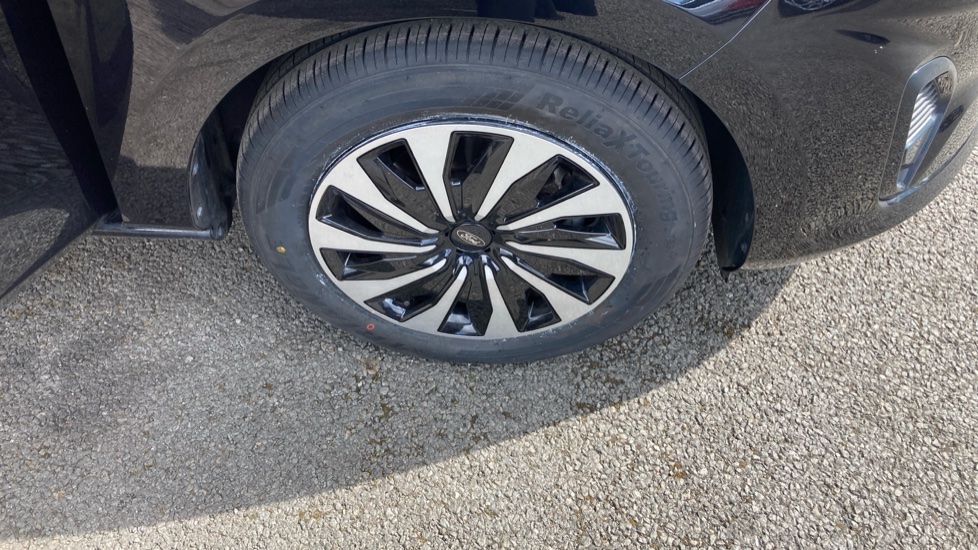 Ford Fiesta 1.0 EcoBoost Titanium 5dr Petrol Hatchback - Image 34