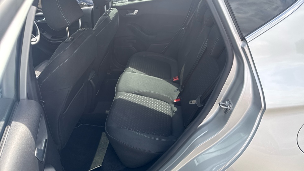Ford Fiesta 1.0 EcoBoost Titanium 5dr Petrol Hatchback - Image 16