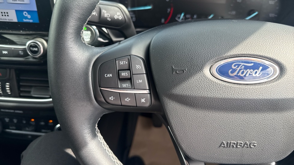 Ford Fiesta 1.0 EcoBoost Titanium 5dr Petrol Hatchback - Image 28