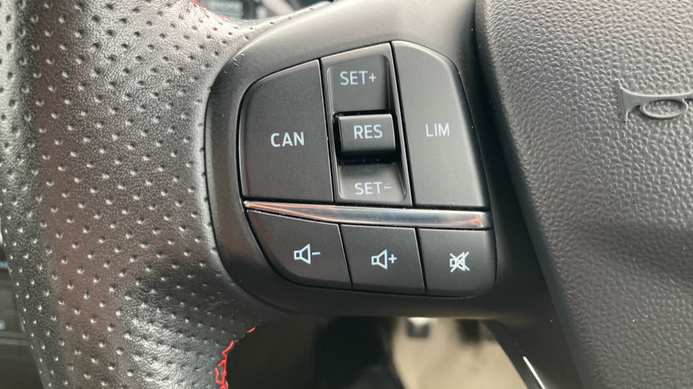 Ford Fiesta 1.0 EcoBoost 125 ST-Line 5dr Petrol Hatchback - Image 27