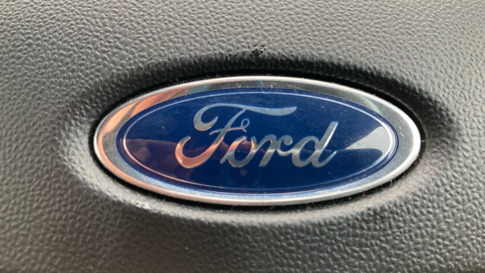 Ford Fiesta 1.0 EcoBoost 125 ST-Line 5dr Petrol Hatchback - Image 37