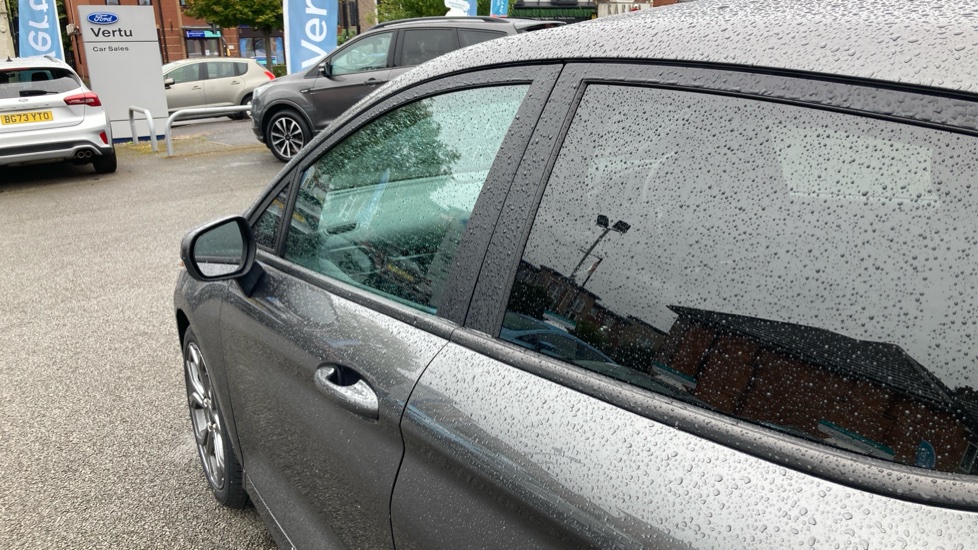 Ford Fiesta 1.0 EcoBoost 125 ST-Line 5dr Petrol Hatchback - Image 43