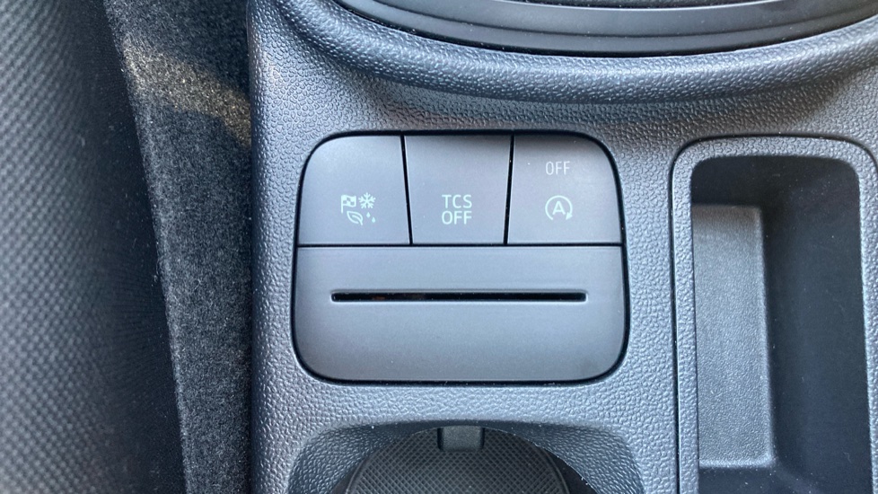 Ford Fiesta 1.1 Trend 5dr Petrol Hatchback - Image 31