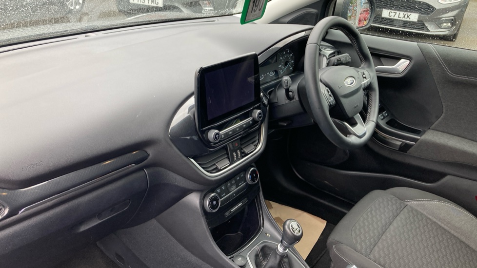 Ford Puma 1.0 EcoBoost Hybrid mHEV Titanium 5dr Petrol Hatchback - Image 9