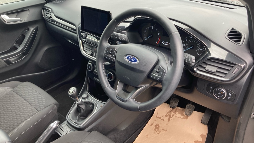 Ford Puma 1.0 EcoBoost Hybrid mHEV Titanium 5dr Petrol Hatchback - Image 11