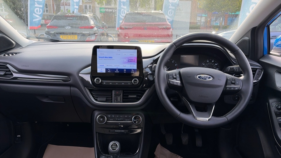 Ford Puma 1.0 EcoBoost Hybrid mHEV Titanium 5dr Petrol Hatchback - Image 10