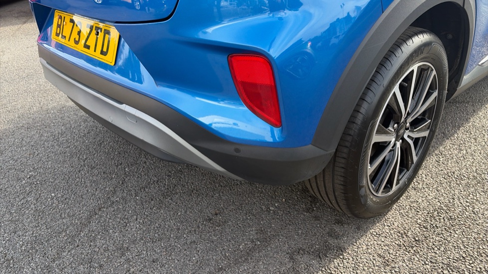 Ford Puma 1.0 EcoBoost Hybrid mHEV Titanium 5dr Petrol Hatchback - Image 34