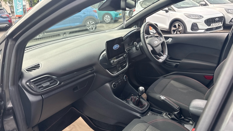 Ford Fiesta 1.0 EcoBoost Hybrid mHEV 125 ST-Line Edition 5dr Petrol Hatchback - Image 9