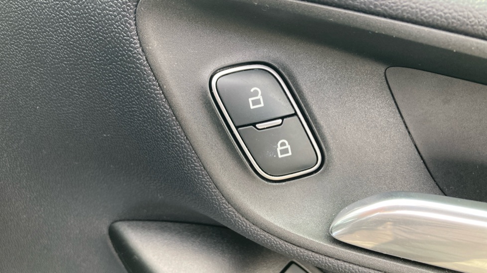 Ford Fiesta 1.0 EcoBoost Active 5dr Petrol Hatchback - Image 22