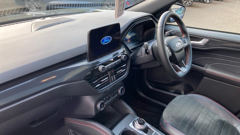 Ford Kuga 2.5 FHEV ST-Line X Edition 5dr CVT Hybrid Estate - Image 9
