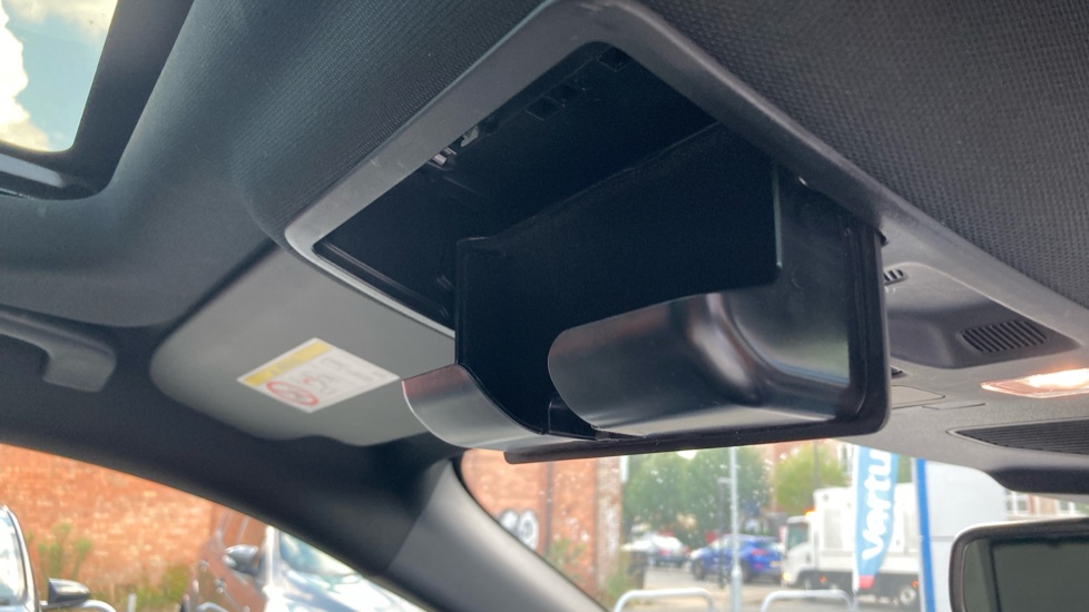 Ford Kuga 2.5 FHEV ST-Line X Edition 5dr CVT Hybrid Estate - Image 36