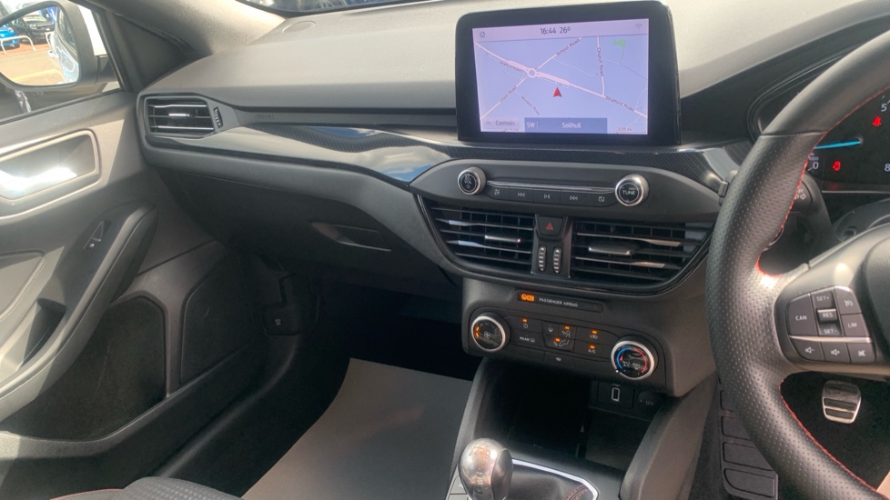 Ford Focus 1.0 EcoBoost Hybrid mHEV 125 ST-Line Edition 5dr Petrol Hatchback - Image 14