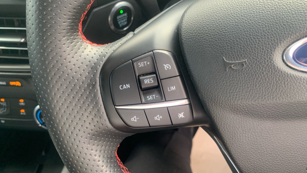 Ford Focus 1.0 EcoBoost Hybrid mHEV 125 ST-Line Edition 5dr Petrol Hatchback - Image 21
