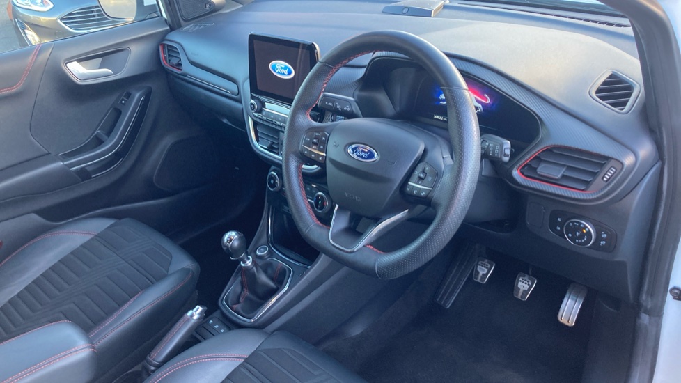 Ford Puma 1.0 EcoBoost Hybrid mHEV 155 ST-Line X 5dr Petrol Hatchback - Image 11