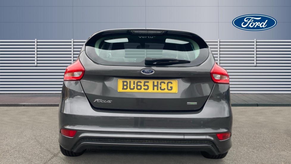 Ford Focus 1.0 EcoBoost 125 Zetec S 5dr Petrol Hatchback - Image 6