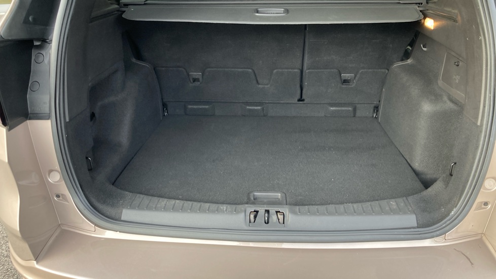 Ford Kuga Vignale 2.0 TDCi 180 5dr Auto Diesel Estate - Image 29