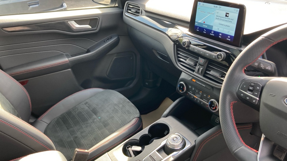 Ford Kuga 2.5 PHEV ST-Line X Edition 5dr CVT Estate - Image 14
