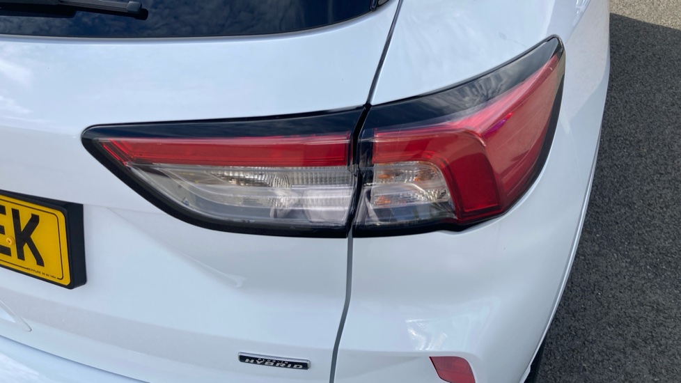 Ford Kuga 2.5 PHEV ST-Line X Edition 5dr CVT Estate - Image 28