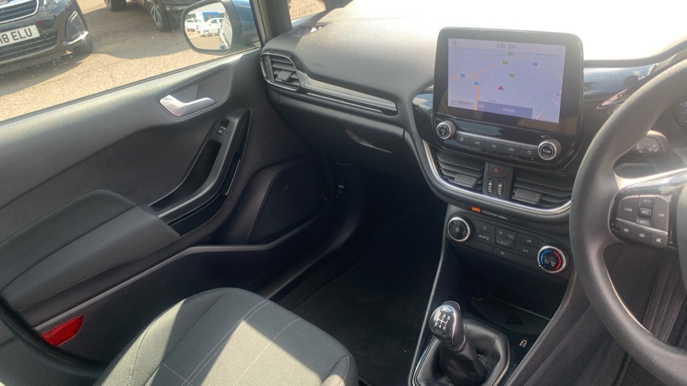 Ford Fiesta 1.1 Trend 5dr Petrol Hatchback - Image 14