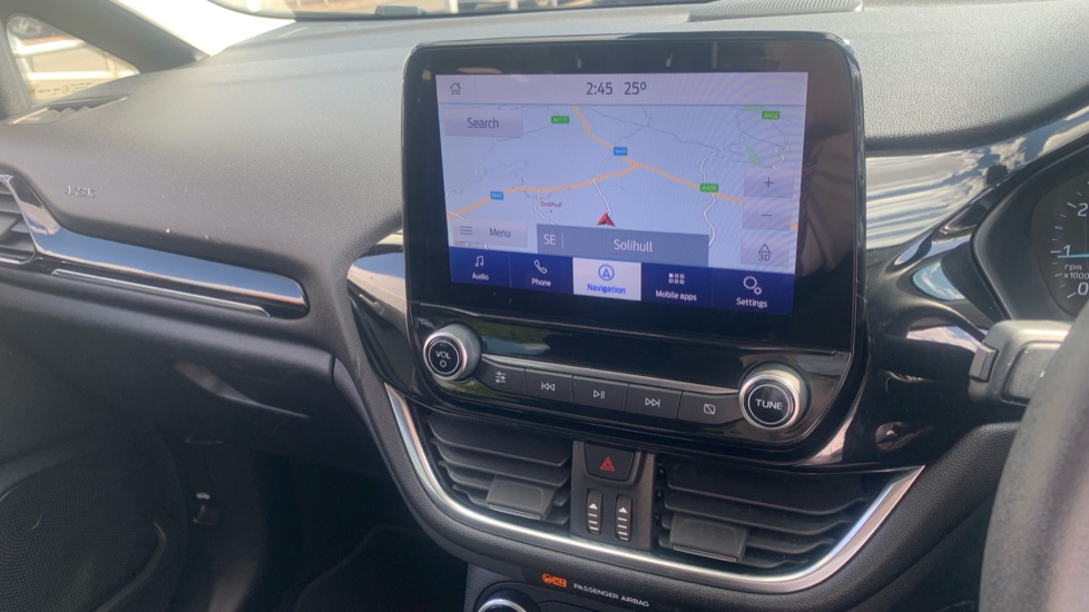 Ford Fiesta 1.1 Trend 5dr Petrol Hatchback - Image 28
