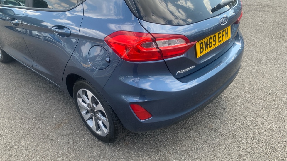 Ford Fiesta 1.1 Trend 5dr Petrol Hatchback - Image 44