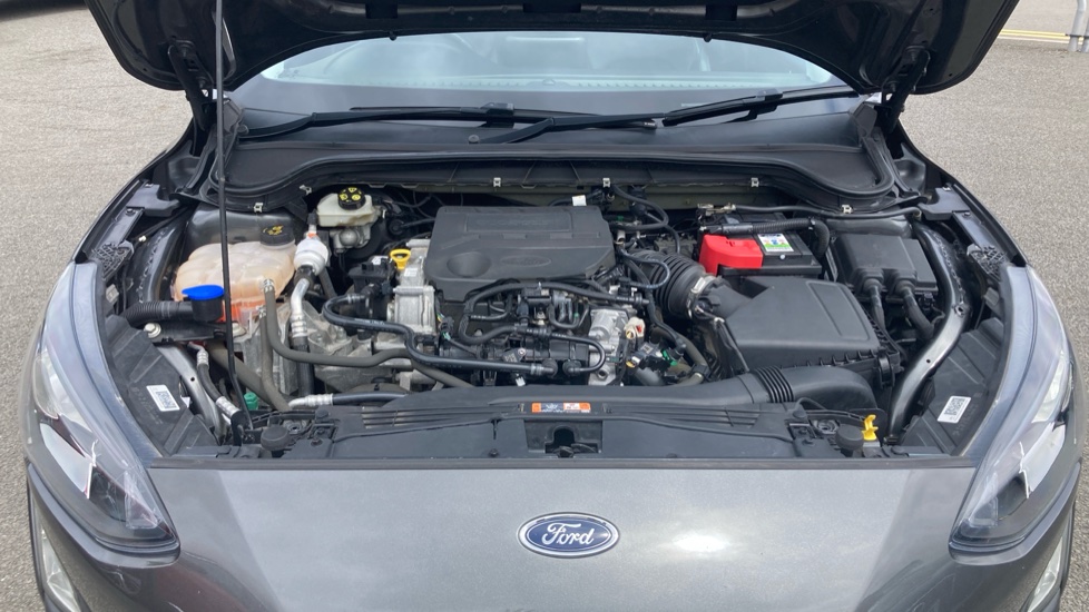 Ford Focus 1.0 EcoBoost 125 Titanium X 5dr Petrol Hatchback - Image 8