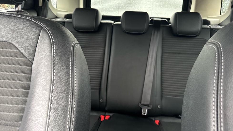 Ford EcoSport 1.0 EcoBoost 125 Titanium 5dr Petrol Hatchback - Image 15
