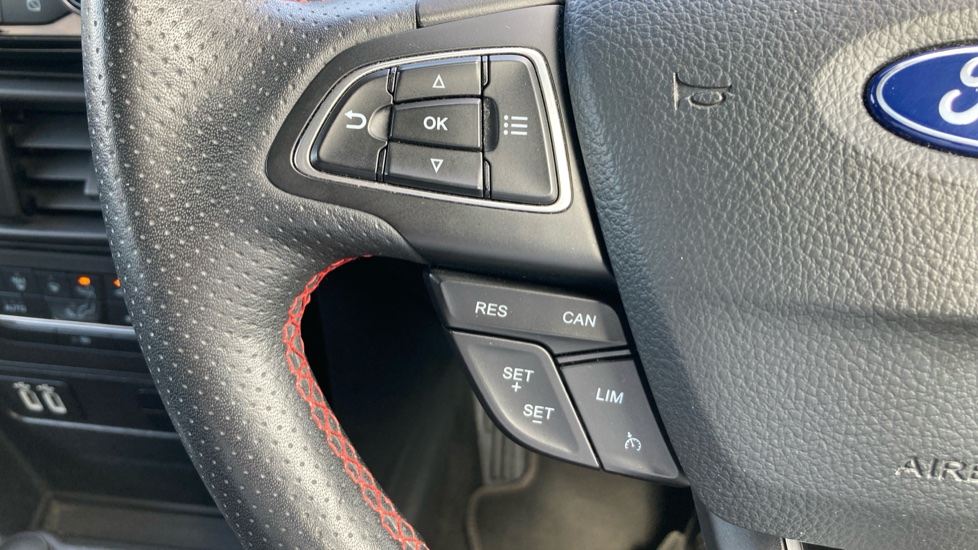 Ford EcoSport 1.0 EcoBoost 125 ST-Line 5dr Petrol Hatchback - Image 35