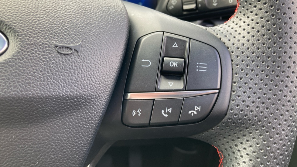 Ford Puma 1.0 EcoBoost Hybrid mHEV ST-Line X 5dr Petrol Hatchback - Image 25