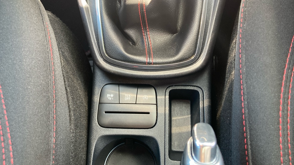Ford Puma 1.0 EcoBoost Hybrid mHEV ST-Line 5dr Petrol Hatchback - Image 22