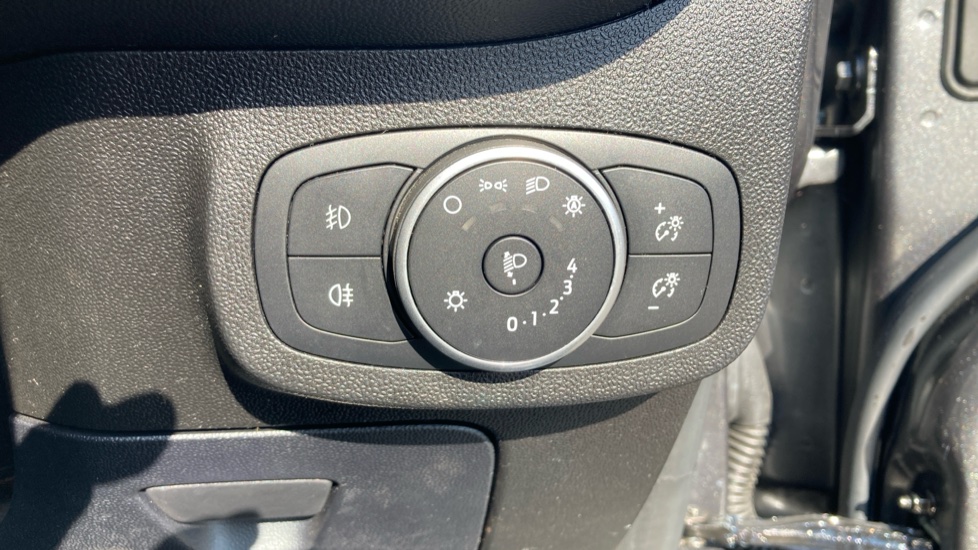 Ford Fiesta 1.0 EcoBoost ST-Line X 3dr Petrol Hatchback - Image 27