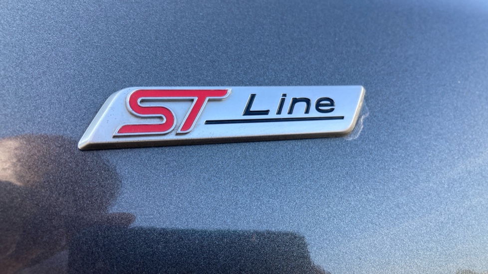 Ford Fiesta 1.0 EcoBoost ST-Line X 3dr Petrol Hatchback - Image 41