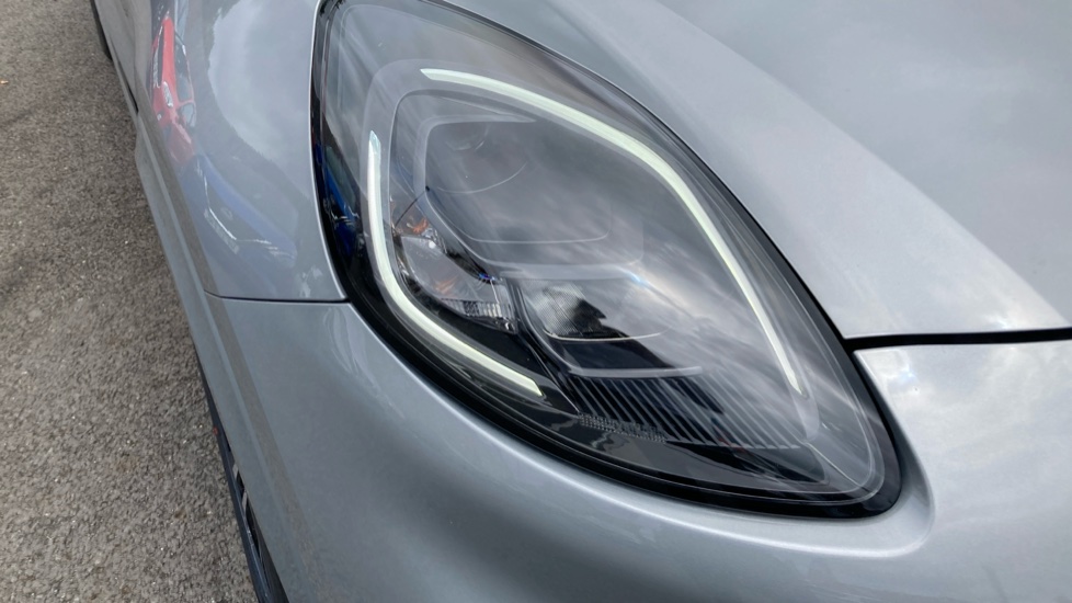 Ford Puma 1.0 EcoBoost Hybrid mHEV 155 ST-Line 5dr Petrol Hatchback - Image 22