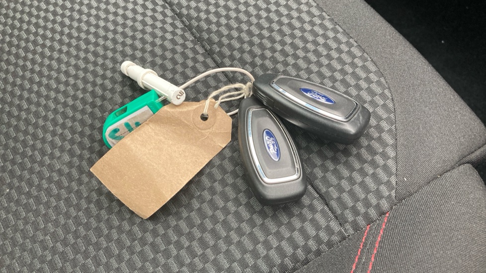 Ford Puma 1.0 EcoBoost Hybrid mHEV ST-Line 5dr Petrol Hatchback - Image 19