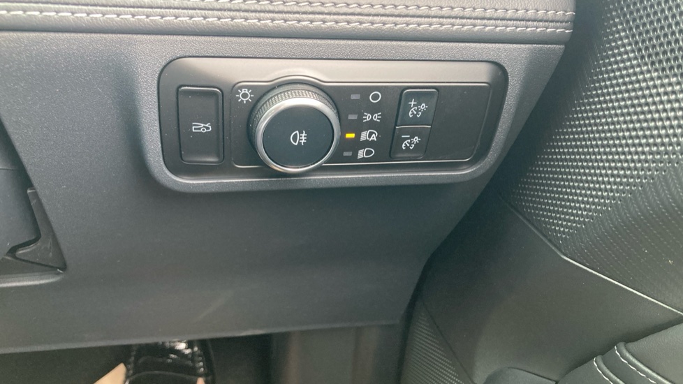 Ford Mustang 5.0 V8 GT 2dr Petrol Coupe - Image 28