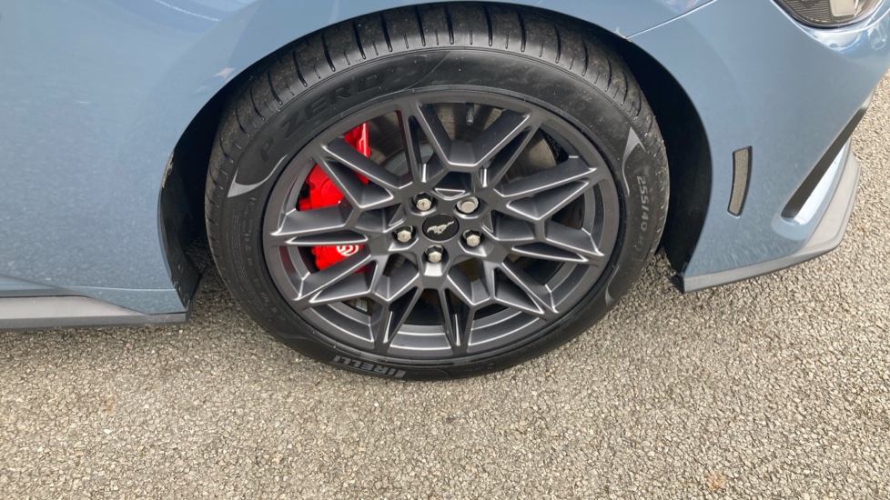 Ford Mustang 5.0 V8 GT 2dr Petrol Coupe - Image 35