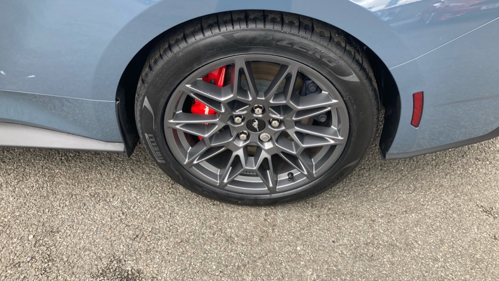 Ford Mustang 5.0 V8 GT 2dr Petrol Coupe - Image 38