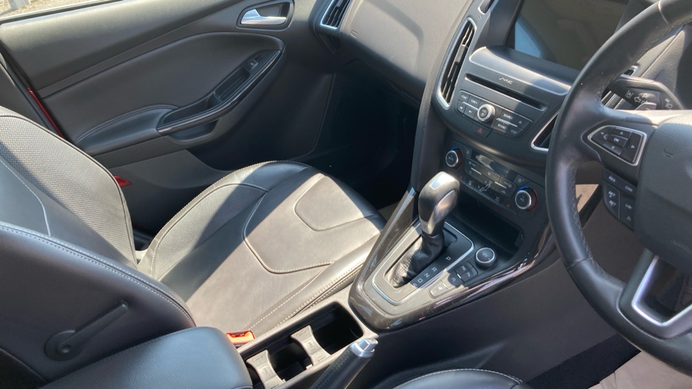 Ford Focus 1.5 EcoBoost 182 Titanium X 5dr Auto Petrol Hatchback - Image 14