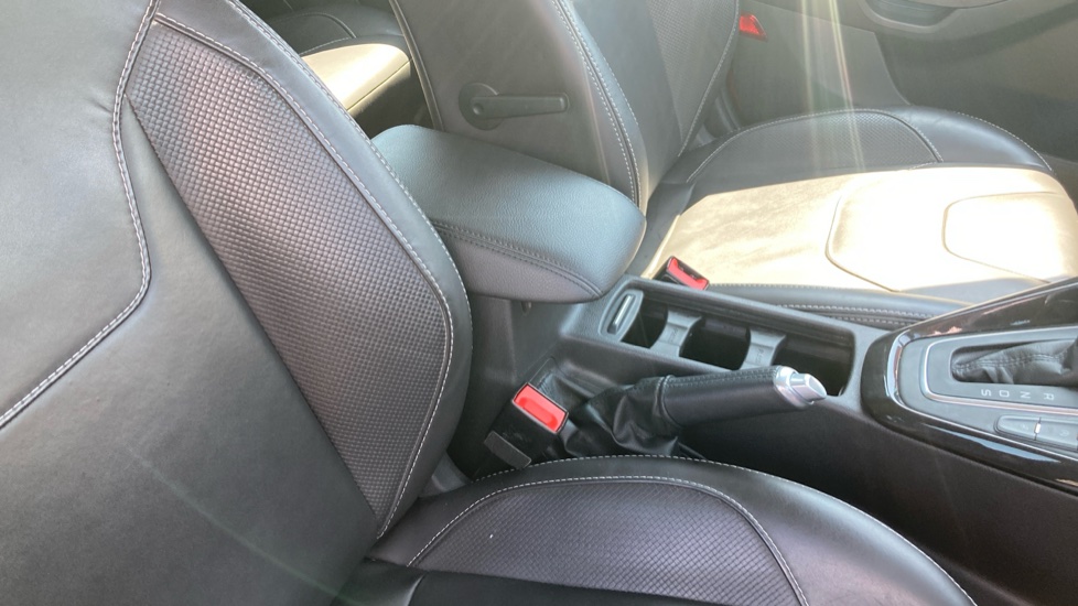 Ford Focus 1.5 EcoBoost 182 Titanium X 5dr Auto Petrol Hatchback - Image 24