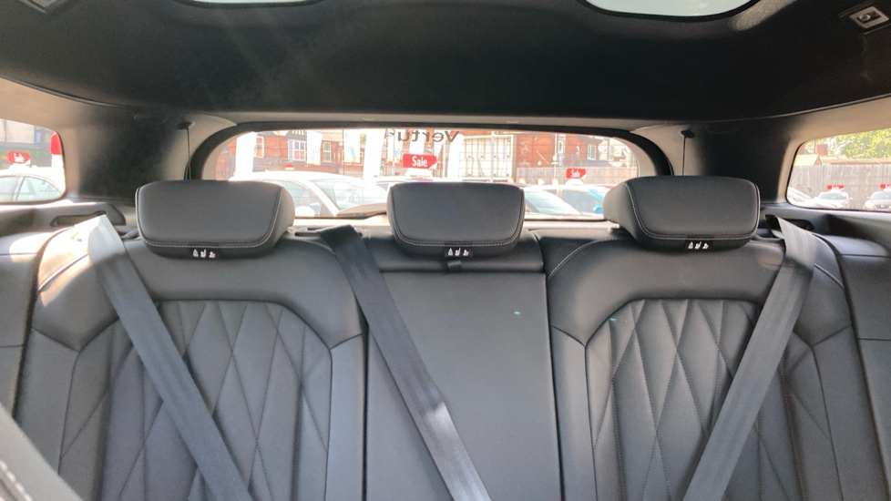 Ford Explorer 250kW Premium 79kWh AWD 5dr Auto Electric Estate - Image 15