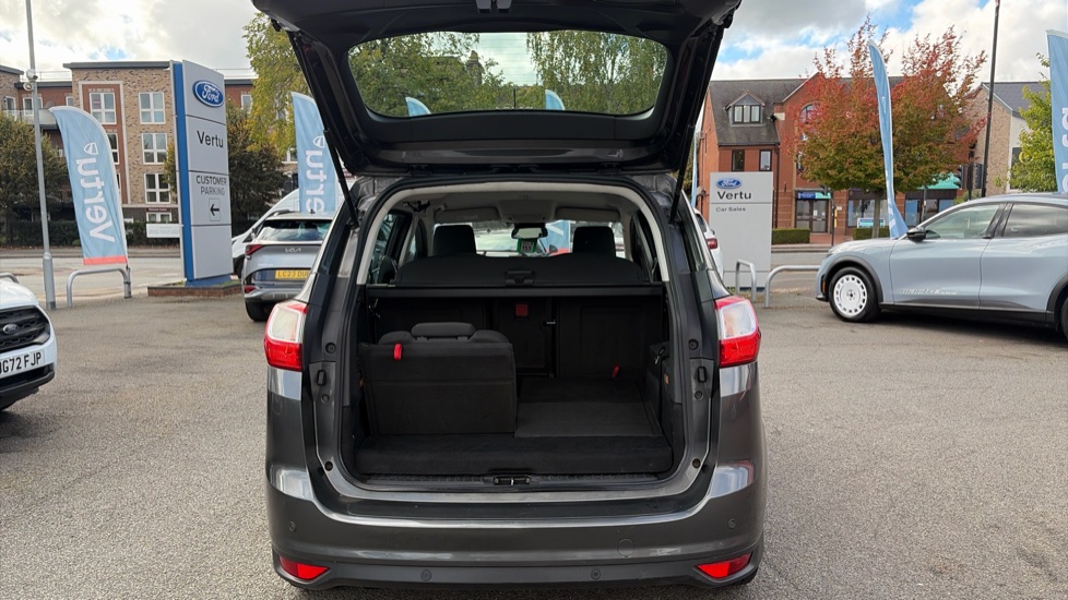 Ford Grand C-MAX 1.5 TDCi Zetec 5dr Diesel Estate - Image 4