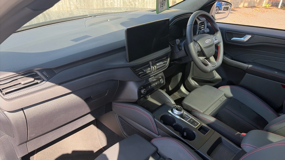 Ford Kuga 2.5 PHEV ST-Line X 5dr CVT Estate - Image 9