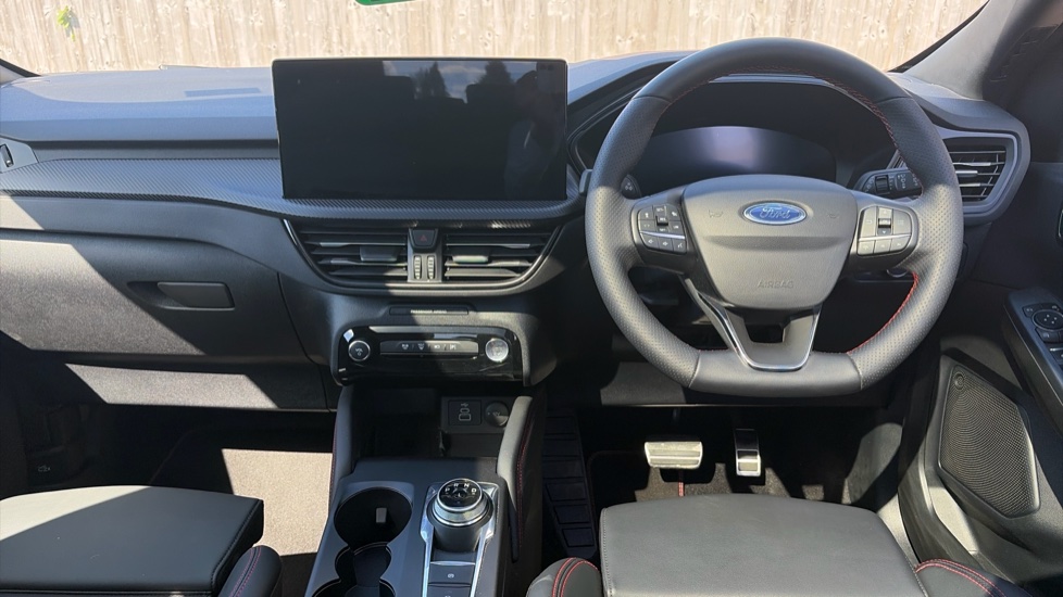 Ford Kuga 2.5 PHEV ST-Line X 5dr CVT Estate - Image 10
