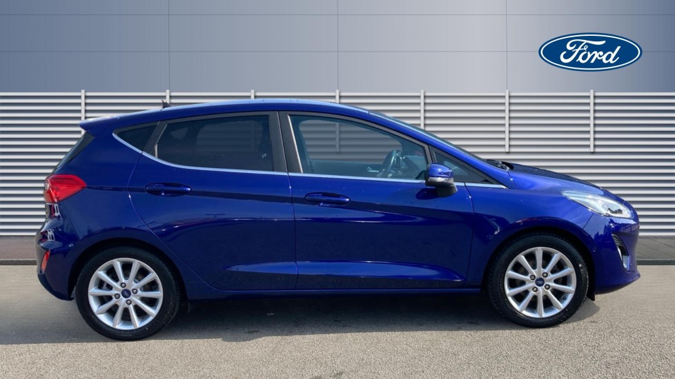 Ford Fiesta 1.0 EcoBoost 125 Titanium 5dr Petrol Hatchback - Image 5