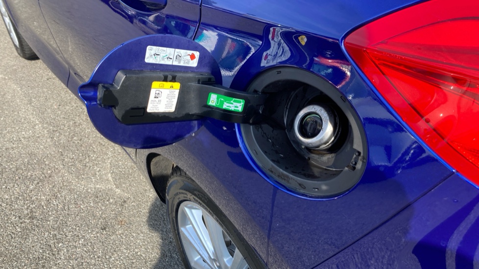 Ford Fiesta 1.0 EcoBoost 125 Titanium 5dr Petrol Hatchback - Image 39