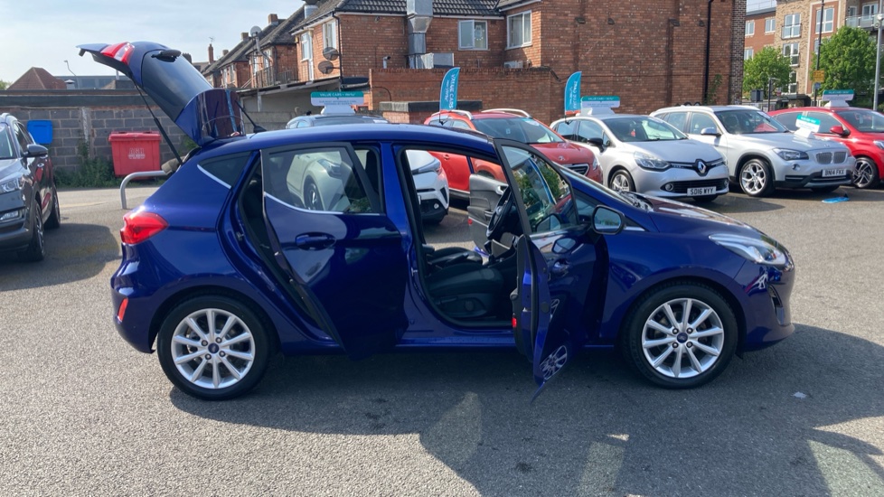 Ford Fiesta 1.0 EcoBoost 125 Titanium 5dr Petrol Hatchback - Image 44