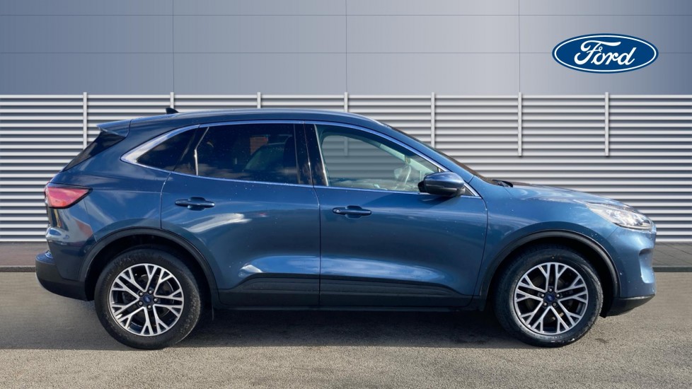 Ford Kuga 1.5 EcoBlue Titanium First Edition 5dr Diesel Estate - Image 5