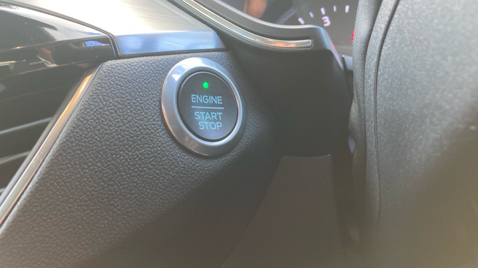 Ford Kuga 1.5 EcoBlue Titanium First Edition 5dr Diesel Estate - Image 30
