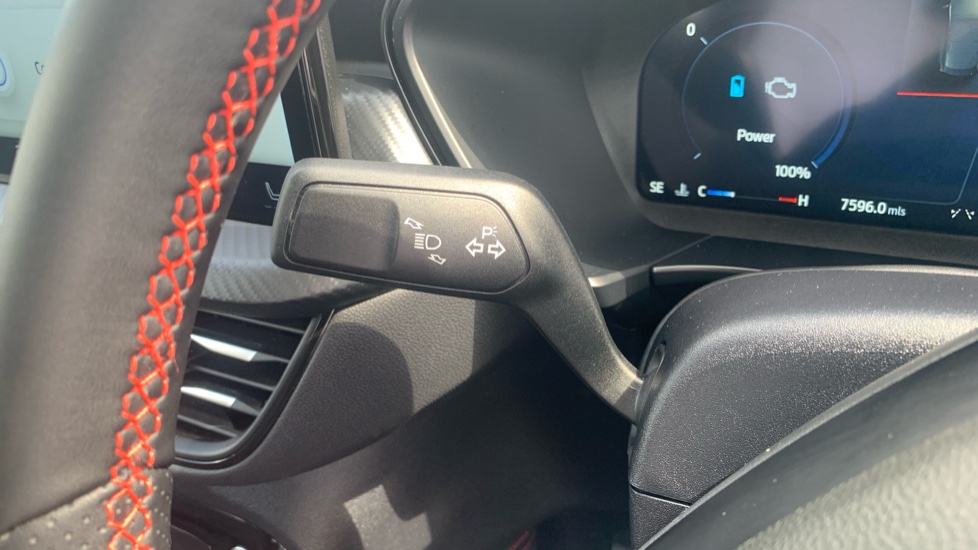 Ford Kuga 2.5 PHEV ST-Line X Black Package 5dr CVT Estate - Image 24